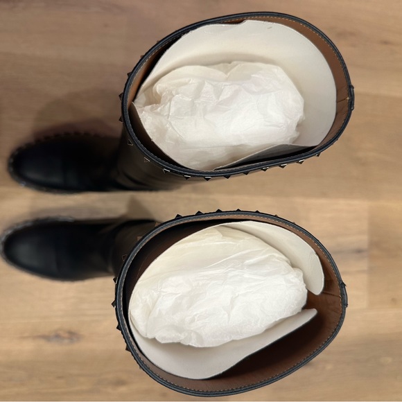 Valentino studded black leather boots - Picture 4 of 16